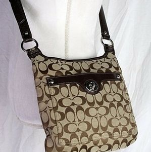 Coach Penelope Sig Print Hippie Xbody F16536